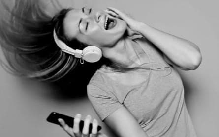 XX59 Headphones picture